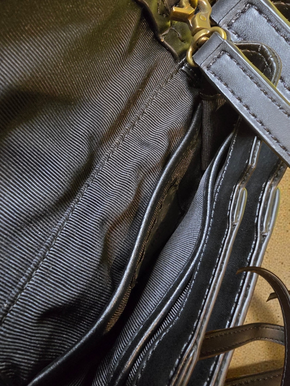 ZAC Zac Posen Black Crossbody Bag with Gold Hardware - Picture 5 of 5